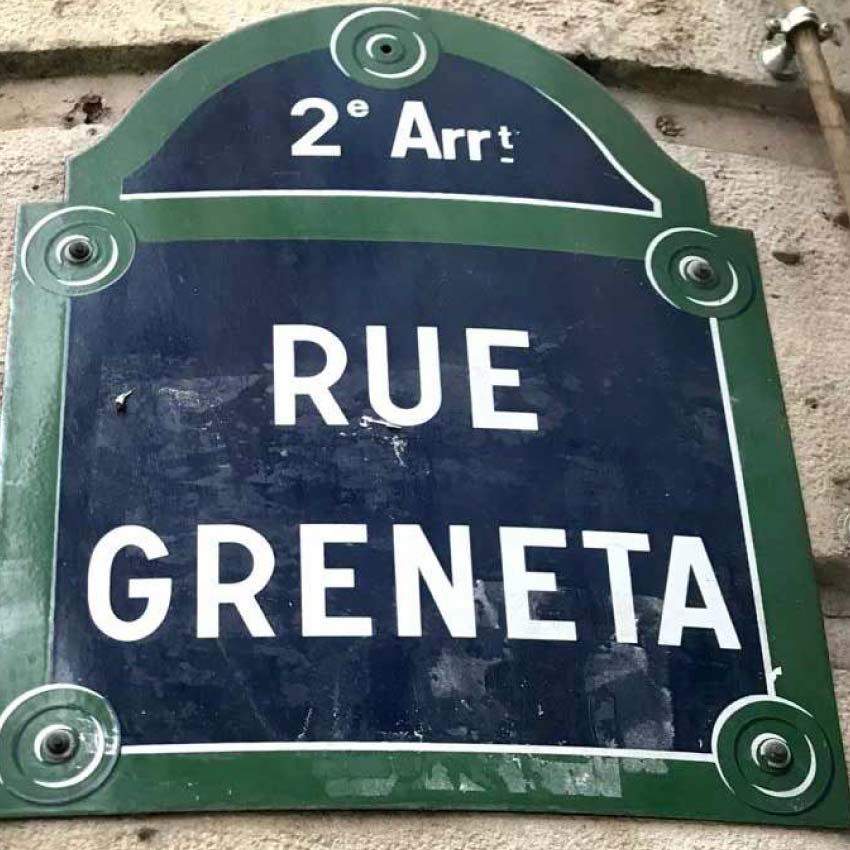 With time, Rue Greneta in which the the café was located, became a hub for good coffee. Specialty coffee combined with traditional French cuisine found a resonant spot here.